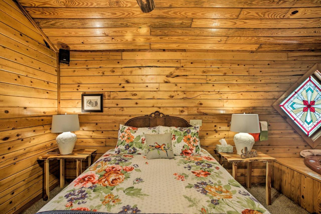 Eureka Springs Studio with Deck, Views&BBQ! Exterior foto